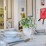 Appartamento Authentic In The Heart Of