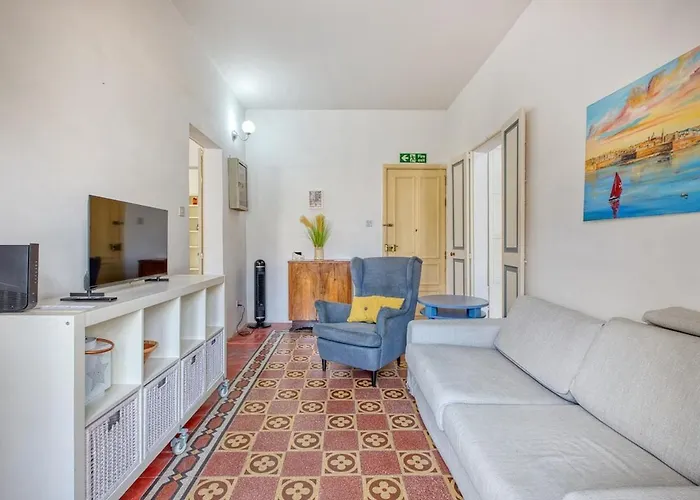 Διαμέρισμα Authentic In The Heart Of *