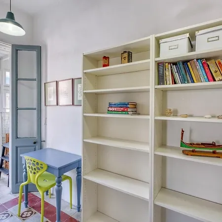 Authentic In The Heart Of Apartamento